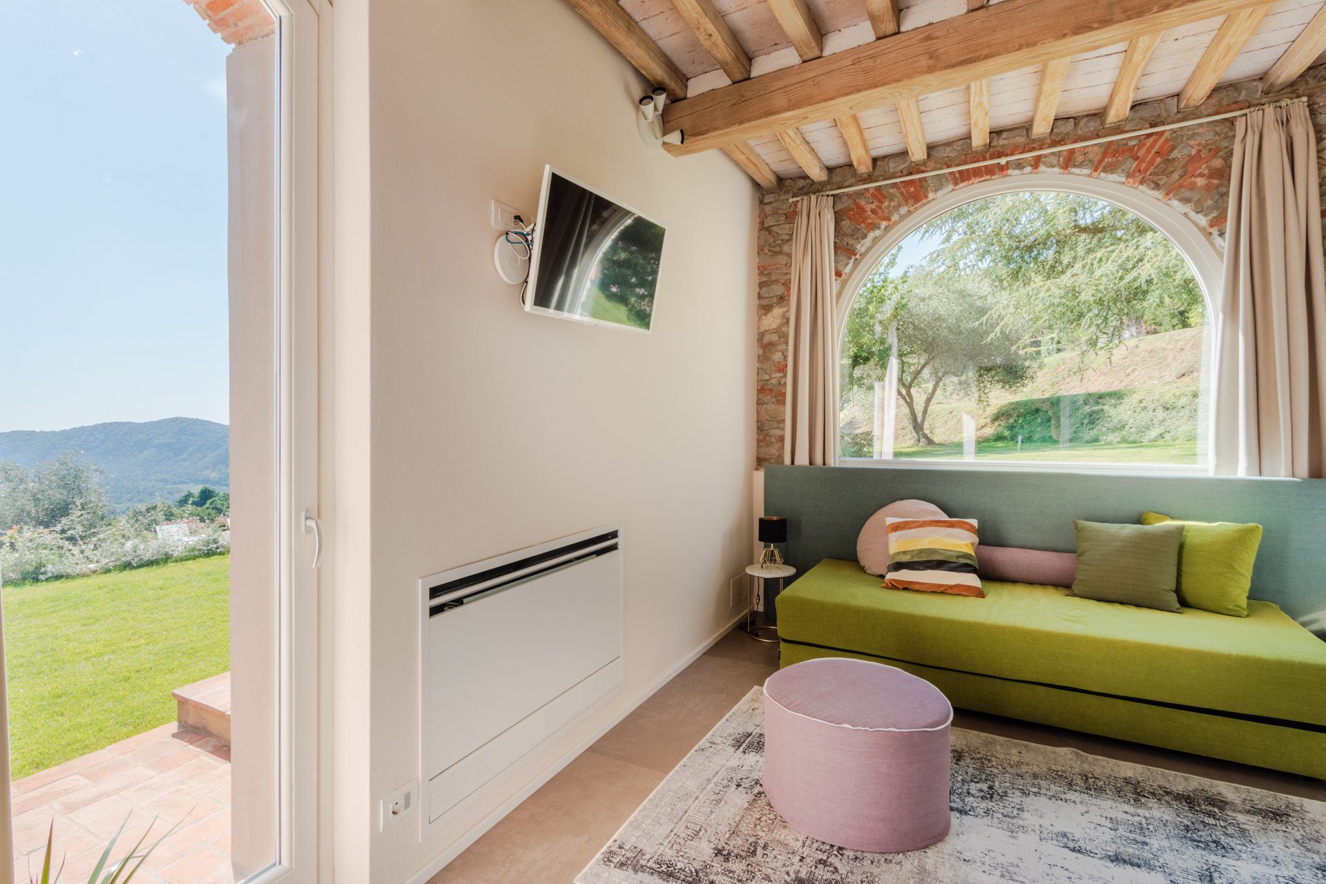 Room 1, ground floor, Villa Gioma (5)