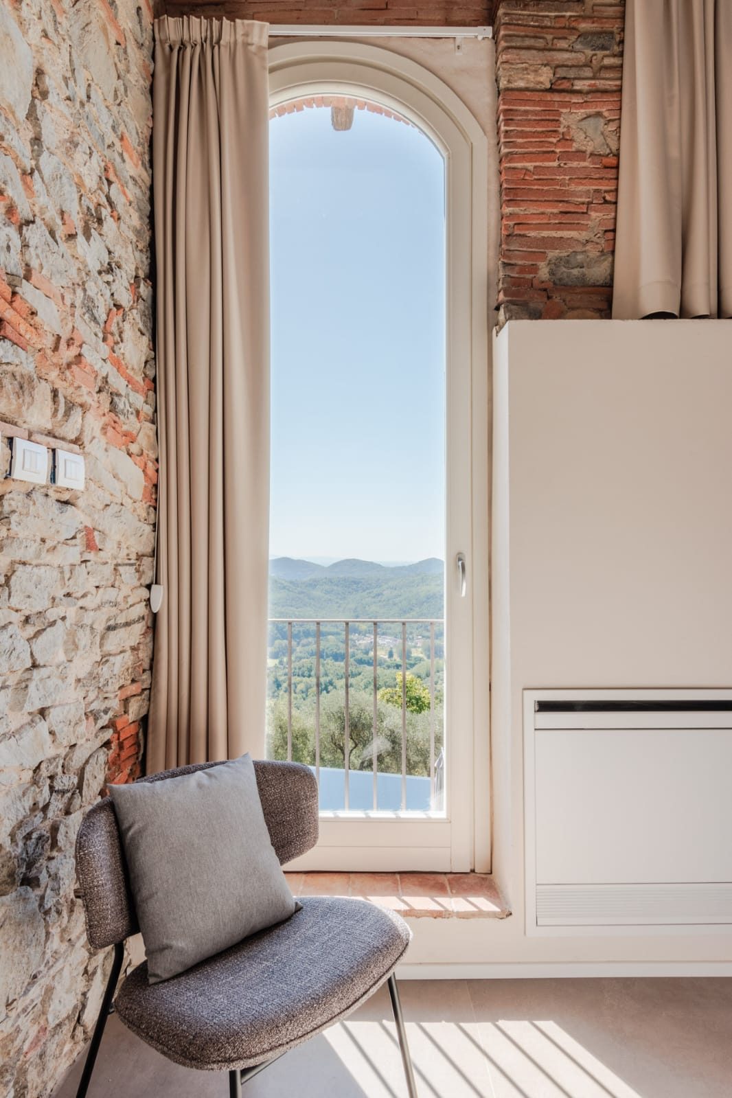 Room 5, first floor, Villa Gioma (5)